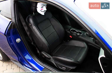 Купе Ford Mustang 2015 в 