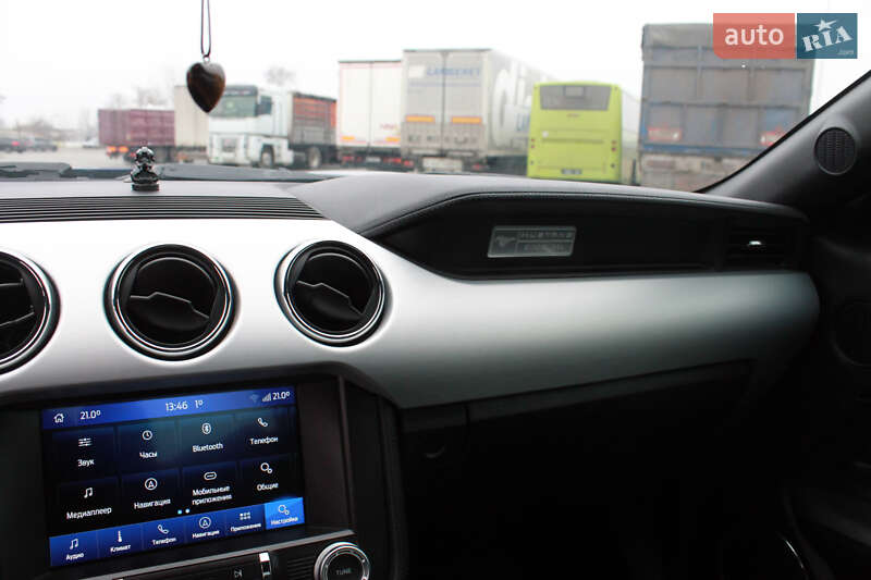 Купе Ford Mustang 2015 в Дніпрі