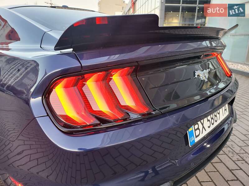 Купе Ford Mustang 2018 в Хмельницькому