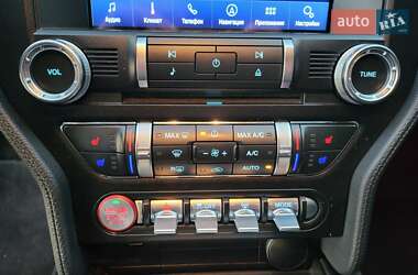 Купе Ford Mustang 2018 в 