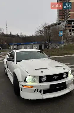 ford_mustang__584455384sx.webp