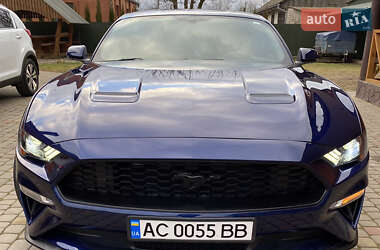 Купе Ford Mustang 2017 в 