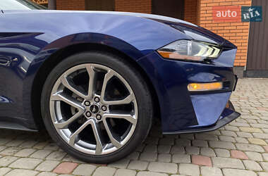 Купе Ford Mustang 2017 в 