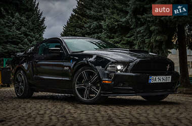 Купе Ford Mustang 2014 в Кропивницком