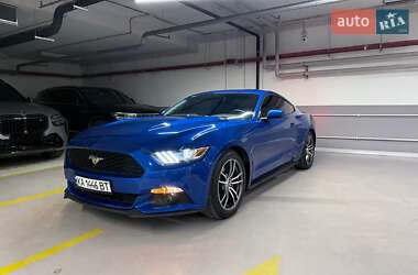 Купе Ford Mustang 2016 в Києві