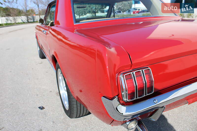 Купе Ford Mustang 1966 в Києві