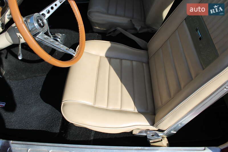 Купе Ford Mustang 1966 в Києві