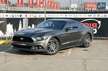 Купе Ford Mustang 2016 в Киеве