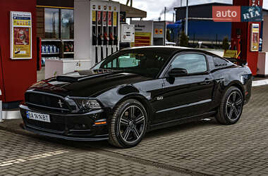 Купе Ford Mustang 2014 в Кропивницком