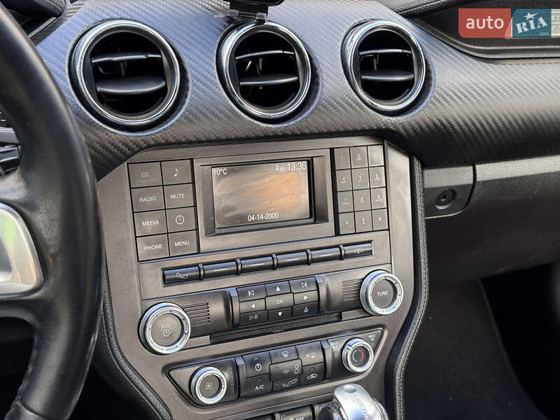 Купе Ford Mustang 2016 в Киеве