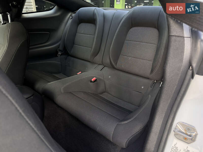 Купе Ford Mustang 2016 в Киеве