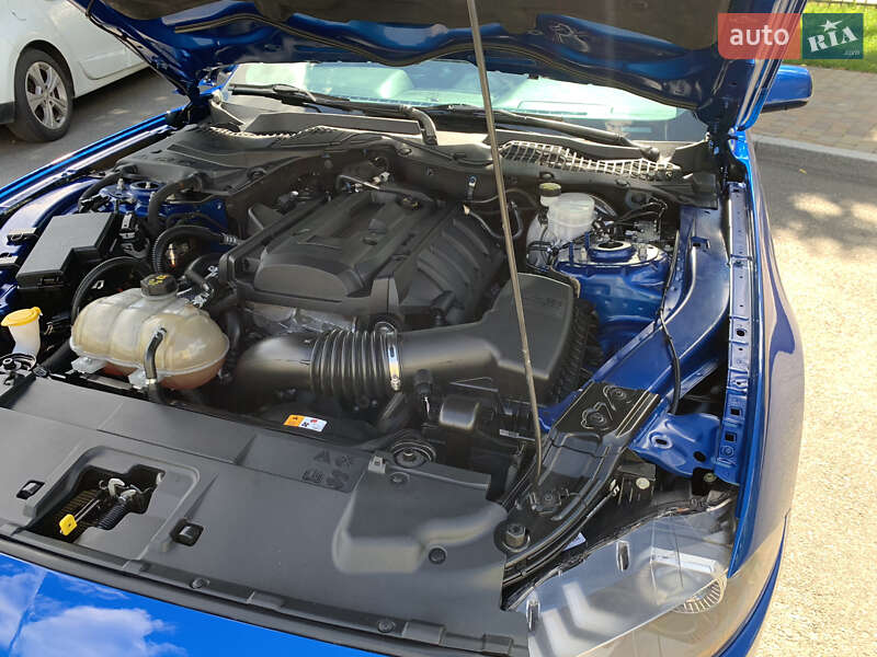 Купе Ford Mustang 2017 в Киеве