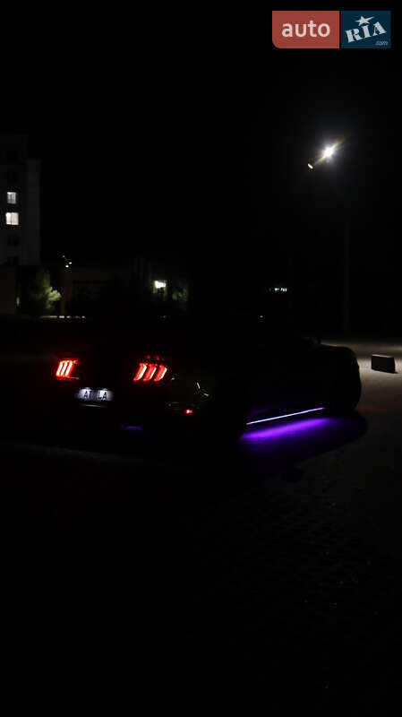 Купе Ford Mustang 2015 в Хмельницком