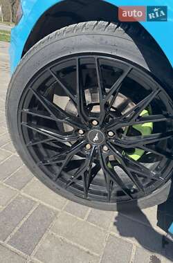 Купе Ford Mustang 2015 в 