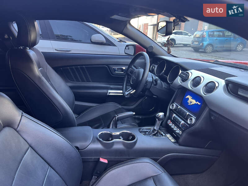 Купе Ford Mustang 2015 в Киеве