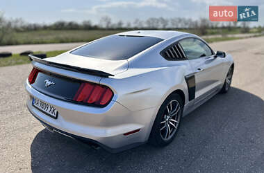Купе Ford Mustang 2016 в 