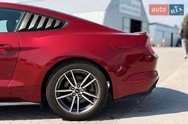 Купе Ford Mustang 2016 в 