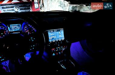Купе Ford Mustang 2017 в 