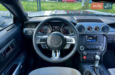 Купе Ford Mustang 2015 в 