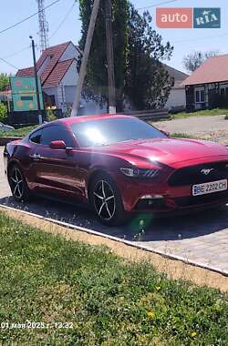 Купе Ford Mustang 2016 в Саврані