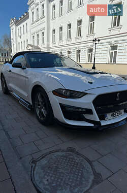 Кабріолет Ford Mustang 2018 в 