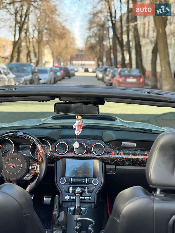 Кабриолет Ford Mustang 2018 в Сумах
