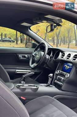 Купе Ford Mustang 2018 в 