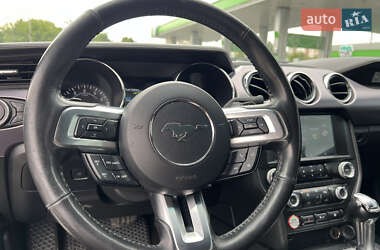 Купе Ford Mustang 2015 в 