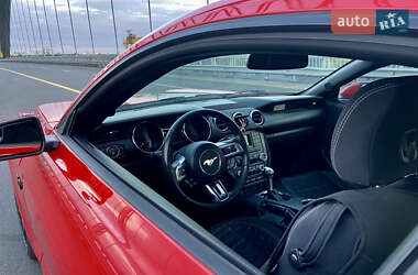 Купе Ford Mustang 2015 в 