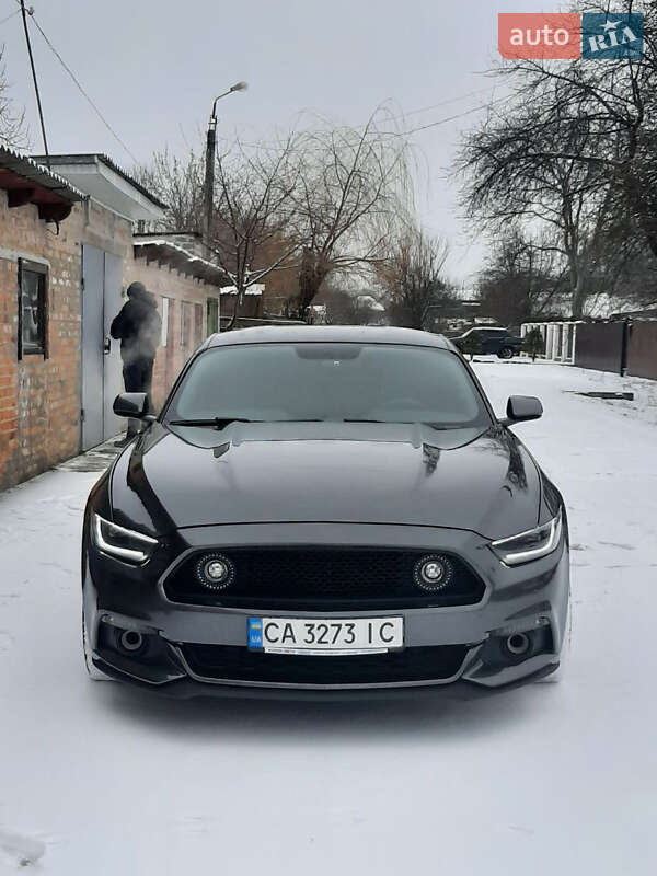 Купе Ford Mustang 2017 в Черкассах