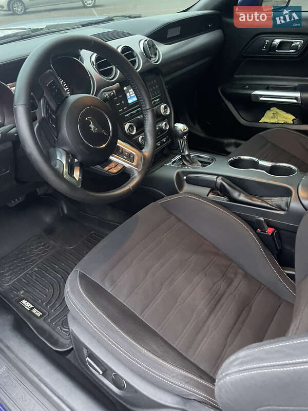 Купе Ford Mustang 2016 в Одессе