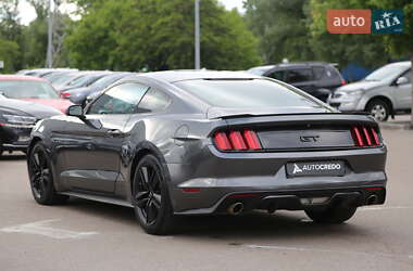 Купе Ford Mustang 2017 в 