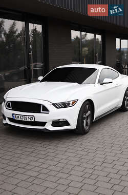 Купе Ford Mustang 2014 в Ужгороде