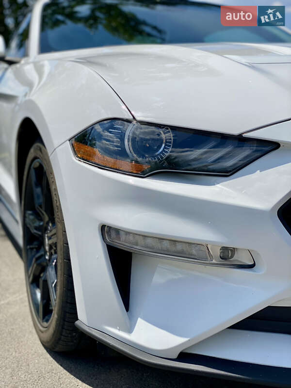 Купе Ford Mustang 2020 в Полтаве