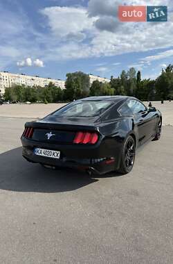 Купе Ford Mustang 2016 в 