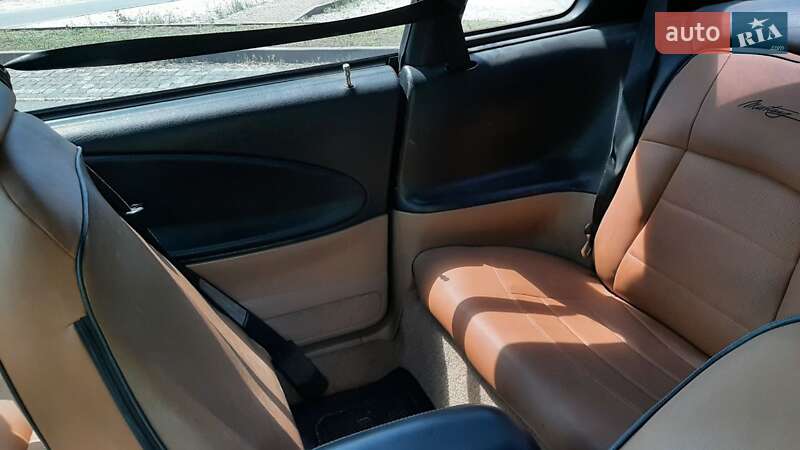 Купе Ford Mustang 1995 в Днепре