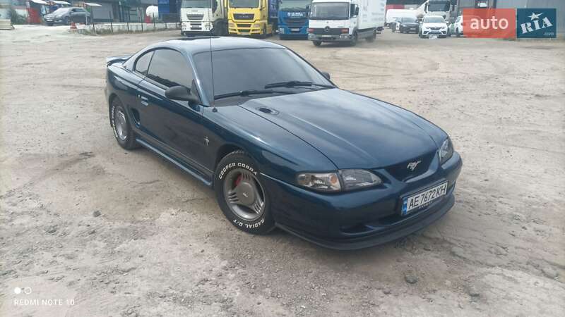 Купе Ford Mustang 1995 в Днепре