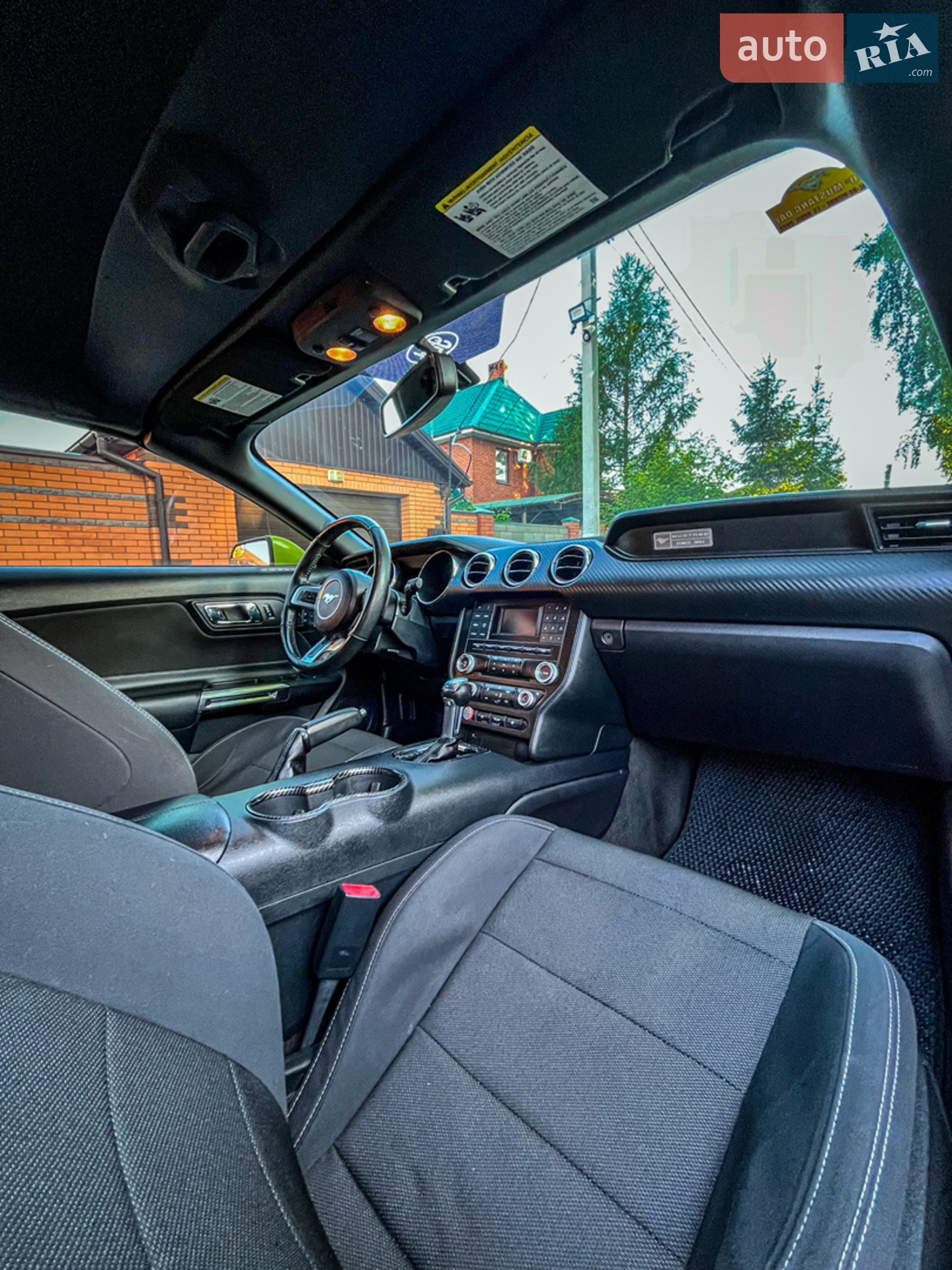 2015 Ford Mustang - мініатюра 9