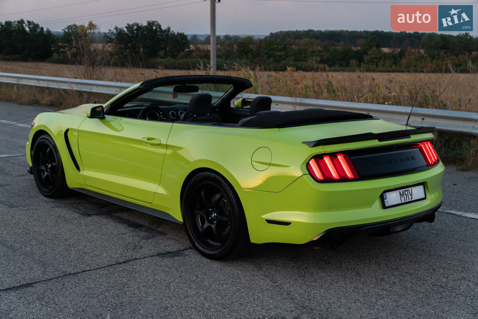 2015 Ford Mustang - мініатюра 20