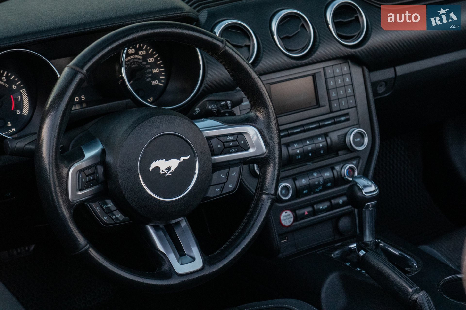2015 Ford Mustang - мініатюра 21