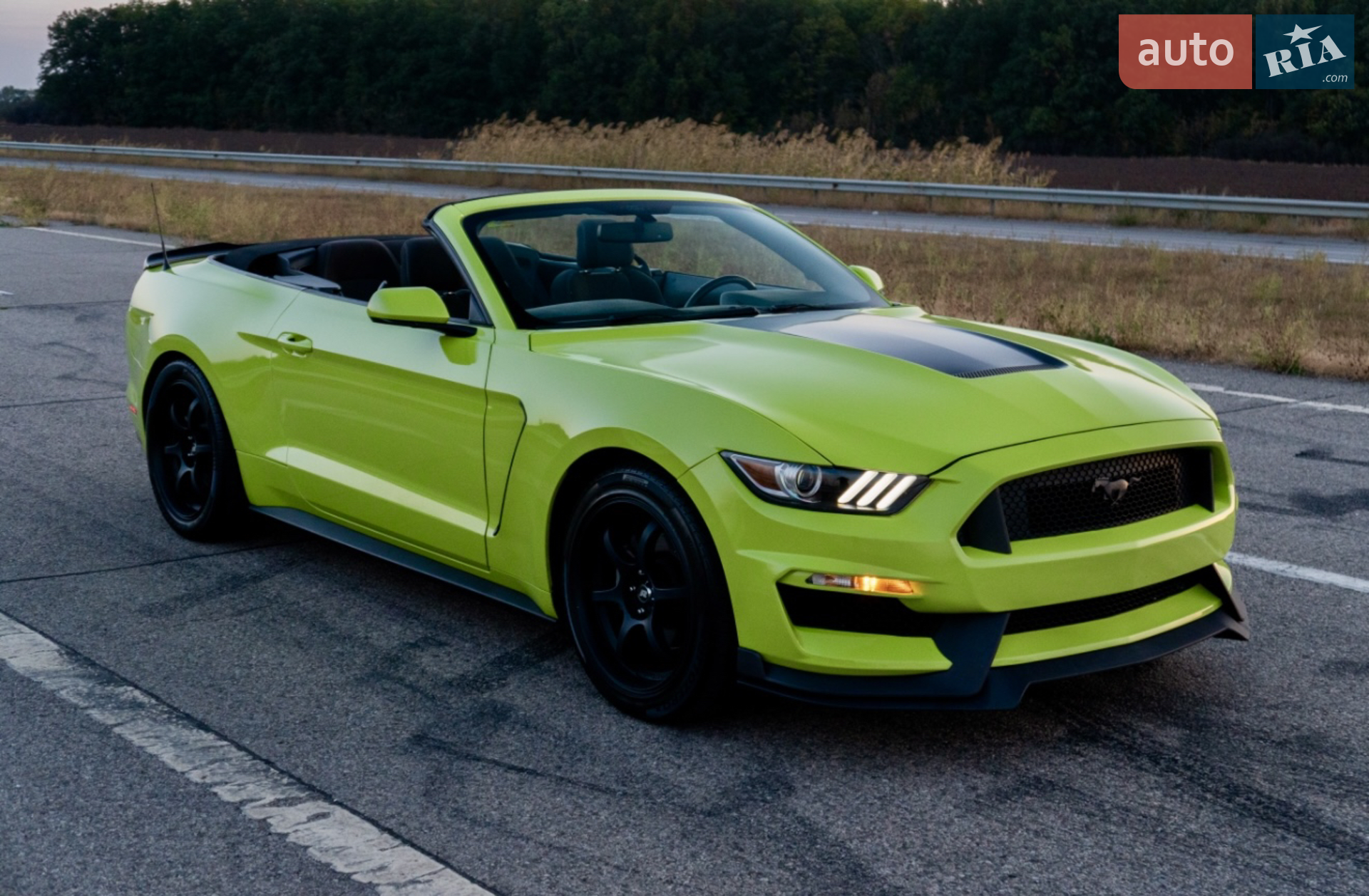 2015 Ford Mustang - фото 1