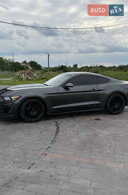 Купе Ford Mustang 2016 в 