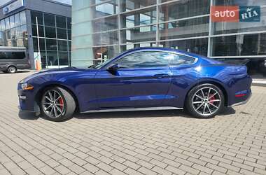 Купе Ford Mustang 2018 в 