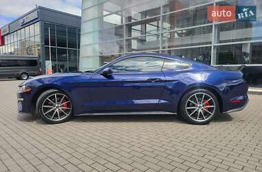 Купе Ford Mustang 2018 в 