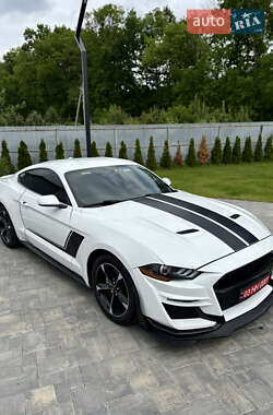Купе Ford Mustang 2020 в 