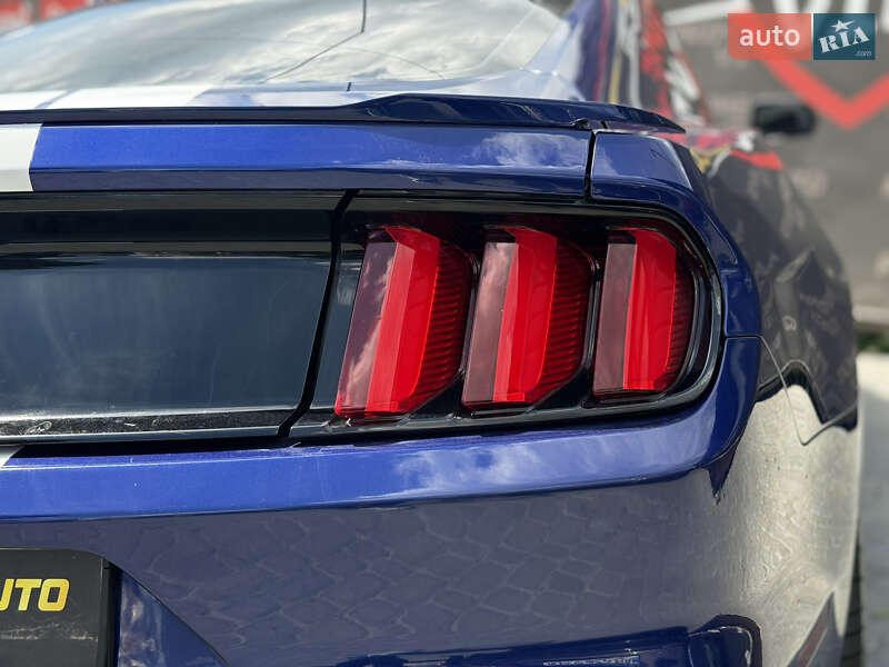 Купе Ford Mustang 2015 в Виннице