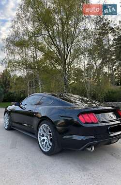 Купе Ford Mustang 2015 в Дніпрі
