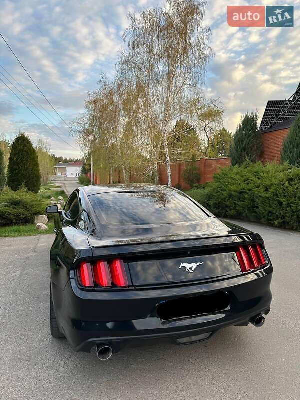 Купе Ford Mustang 2015 в Днепре