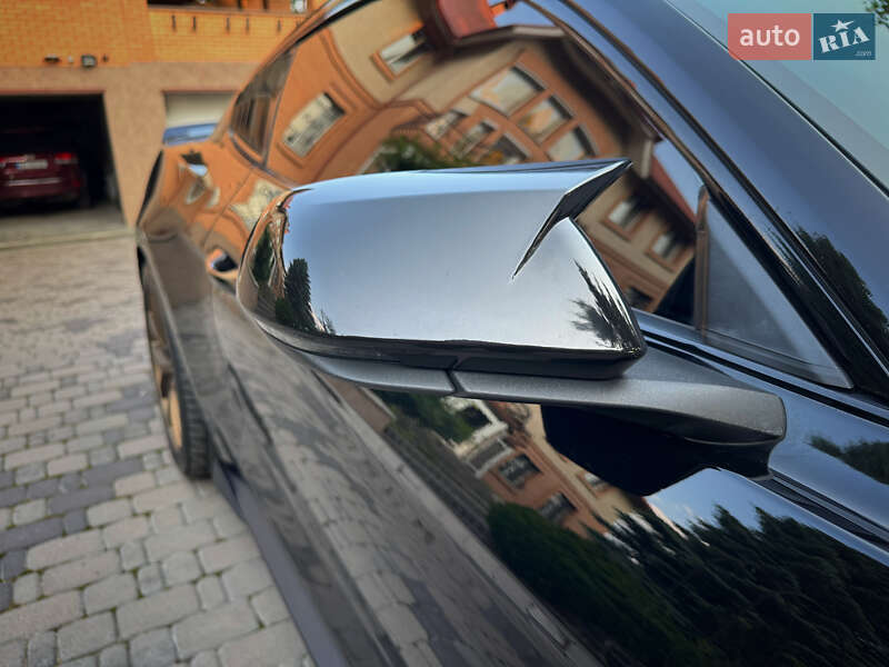 Купе Ford Mustang 2018 в Києві