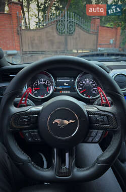 Купе Ford Mustang 2018 в 
